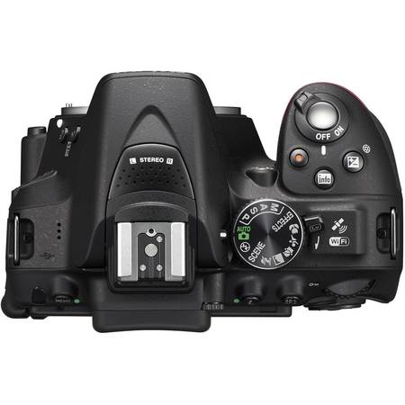 Aparat foto DSLR Nikon D5300, 24,2MP Black + Obiectiv AF-P 18-55mm VR