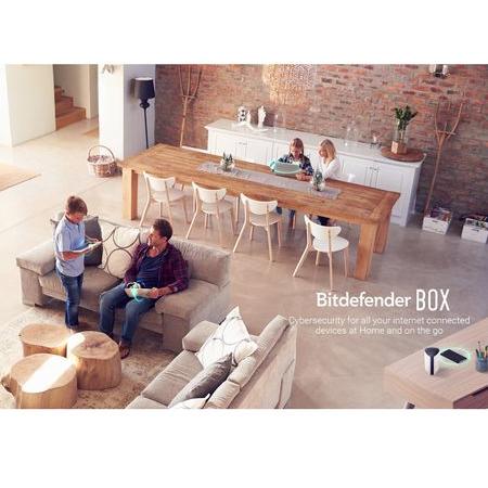 Hub de Securitate Bitdefender BOX 2, licenta Total Security, 1 an