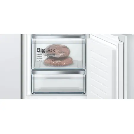 Combina frigorifica incorporabila Bosch KIS87AFE0 , 272 l, Clasa E, LowFrost, FreshSense, H 177 cm, Argintiu