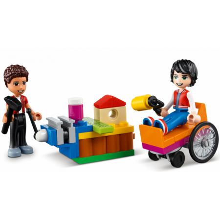 LEGO Friends  Casa din copac a prieteniei 41703, 1114 piese