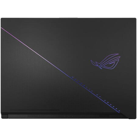 Laptop Gaming ASUS ROG Zephyrus Duo 16 GX650RX cu procesor AMD Ryzen™ 9 6900HX pana la 4.90 GHz, 16", UHD+, 120Hz, 3ms, IPS, 32GB, 2TB PCIe® 4.0 NVMe™ M.2 SSD, NVIDIA® GeForce RTX™ 3080 Ti 16GB GDDR6, Windows 11 Home, Black