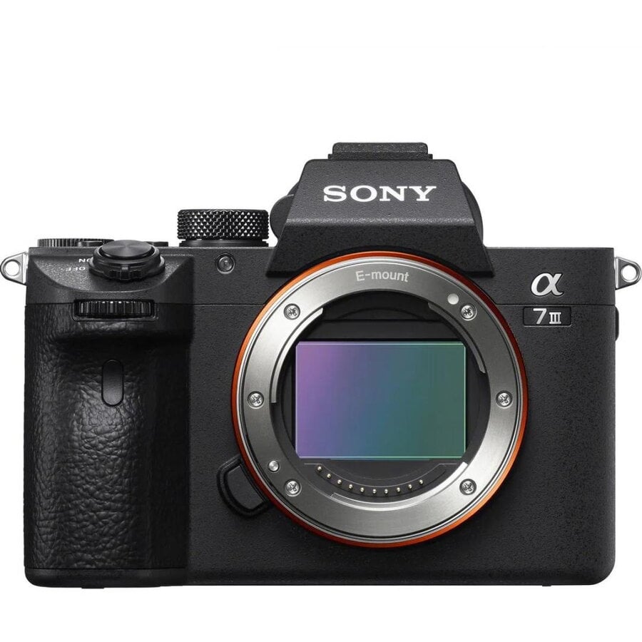 Aparat foto Mirrorless Sony Alpha A7III, 24.2 MP, Full-Frame, E-Mount, 4K HDR, 4D Focus, Wi-Fi, NFC, ISO 100-51200, Negru + Obiectiv SEL2870 28-70 mm