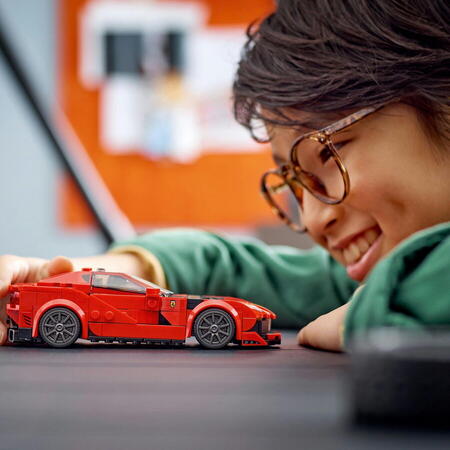 LEGO® Speed Champions - Ferrari 812 Competizione 76914, 261 piese