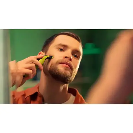 Aparat hibrid de barbierit si tuns barba Philips OneBlade QP2724/20, Acumulator, Pieptene reglabil 5 in 1, Autonomie 45 minute, Wet & Dry