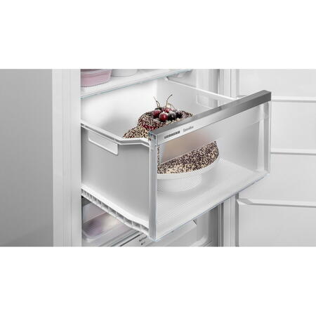 Congelator vertical cu NoFrost Liebherr FNd 4224 Plus NoFrost