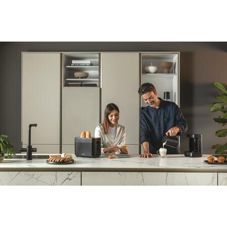 Prajitor de paine Haier HTO5A3 011, 2 fante, 7 niveluri de prajire, 1150 (W), Negru