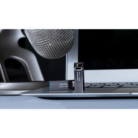 Memorie externa ADATA UR340 128GB USB 3.0 Black