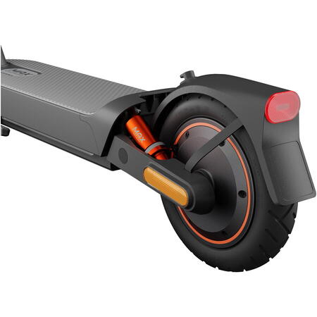 Trotineta electrica Xiaomi Electric Scooter 5 Max , putere motor 400 W, autonomie max. 60 Km, viteza maxima 25 Km/h, Greutate Max. 120Kg, Roti 10" , Culoare Negru
