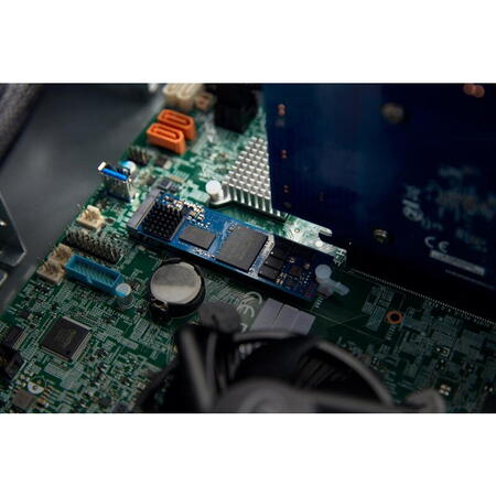 Server SSD DC2000B 240GB PCI Express 4.0 x4 M.2