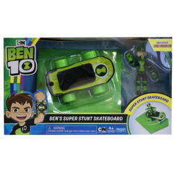 Ben10 Figurina cu skateboard Ben 10 Super Stunt